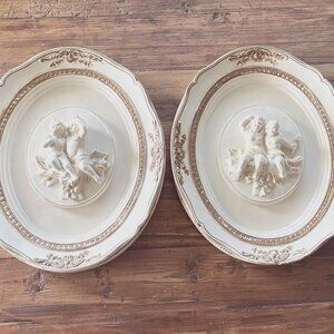 Set of 2 Vintage Alexander Backer Co Chalkware Wall Plaques